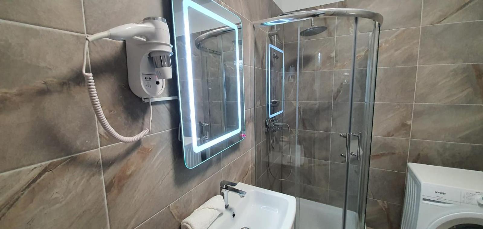 Alezzi Resort Luxury Apartament Prima Linie La Mare Navodari Dış mekan fotoğraf